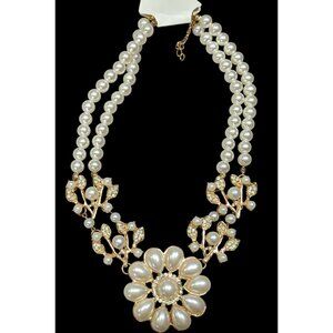 Elegant Glam Floral Faux Pearl And Rhinestone Necklace